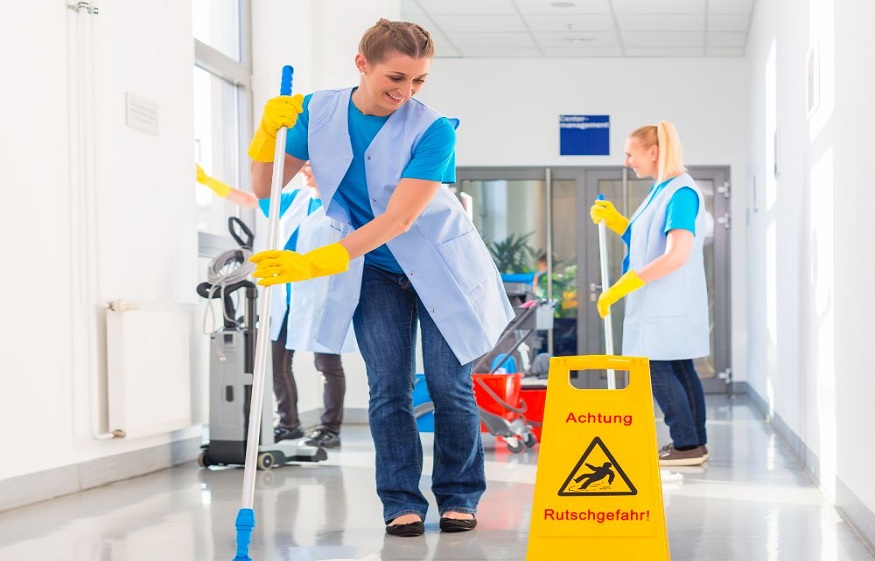 Why it Makes Sense for Medical Facilities to Hire Professional Cleaners